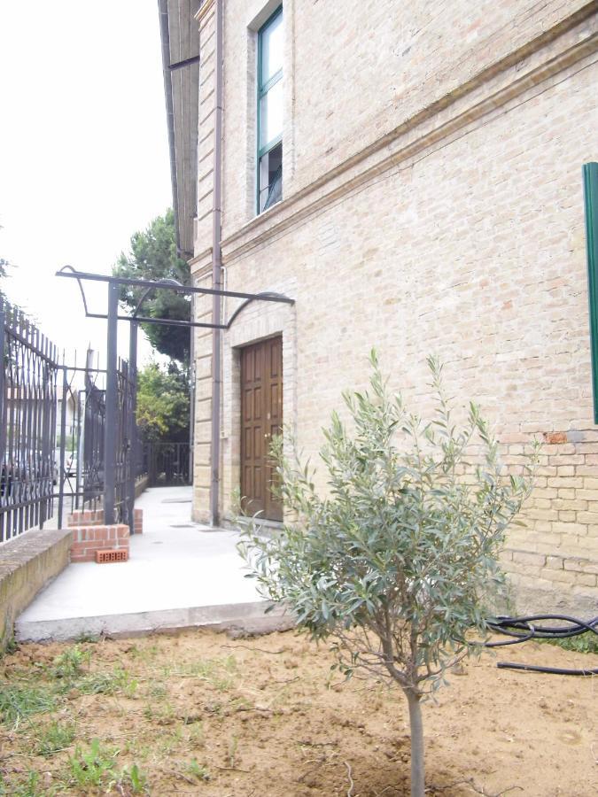 A Casa Di Nelly Bed & Breakfast Tortoreto Bagian luar foto